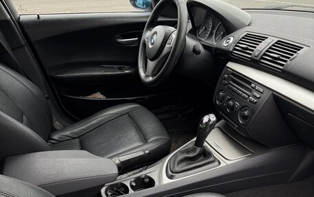 BMW 1 серия, 2006 год, 600 000 рублей, 11 фотография