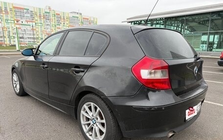 BMW 1 серия, 2006 год, 600 000 рублей, 9 фотография