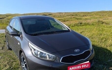 KIA cee'd III, 2014 год, 1 375 000 рублей, 2 фотография