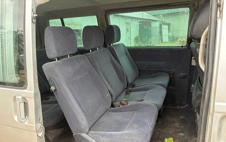 Volkswagen Transporter T4, 2003 год, 650 000 рублей, 8 фотография