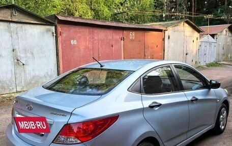 Hyundai Solaris II рестайлинг, 2013 год, 465 000 рублей, 6 фотография