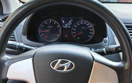 Hyundai Solaris II рестайлинг, 2013 год, 465 000 рублей, 12 фотография