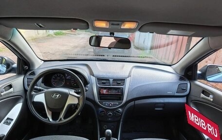 Hyundai Solaris II рестайлинг, 2013 год, 465 000 рублей, 10 фотография