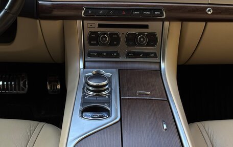 Jaguar XF I рестайлинг, 2014 год, 1 850 000 рублей, 15 фотография