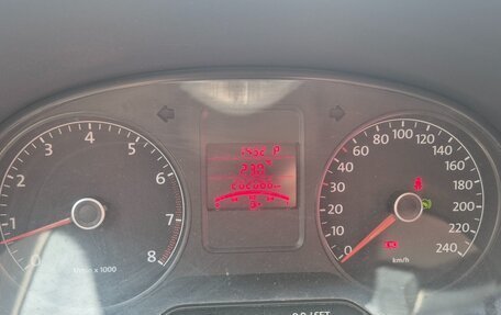 Volkswagen Polo VI (EU Market), 2011 год, 550 000 рублей, 4 фотография