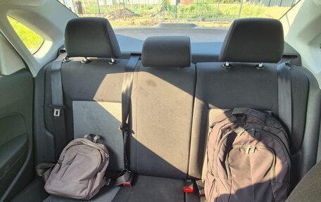 Volkswagen Polo VI (EU Market), 2011 год, 550 000 рублей, 24 фотография