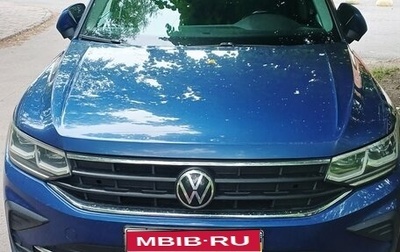 Volkswagen Tiguan II, 2021 год, 1 800 000 рублей, 1 фотография