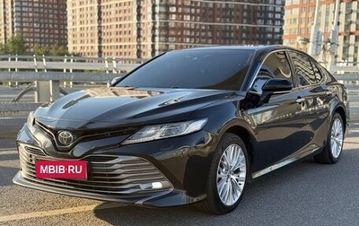 Toyota Camry, 2019 год, 2 470 000 рублей, 1 фотография