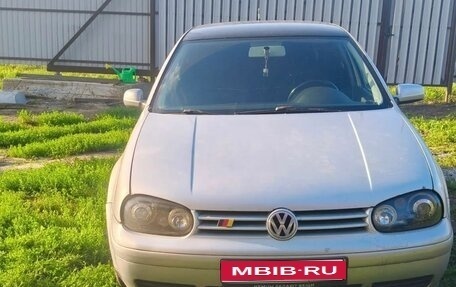 Volkswagen Golf IV, 2001 год, 179 999 рублей, 1 фотография