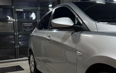 Hyundai Solaris II рестайлинг, 2016 год, 800 000 рублей, 5 фотография