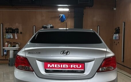 Hyundai Solaris II рестайлинг, 2016 год, 800 000 рублей, 4 фотография