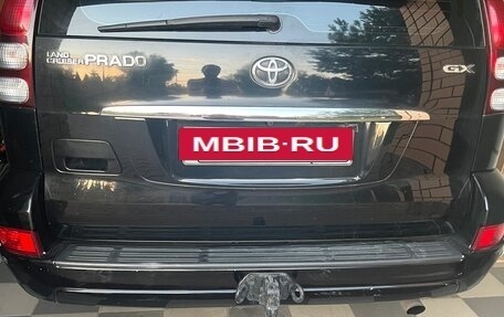 Toyota Land Cruiser Prado 120 рестайлинг, 2005 год, 2 000 000 рублей, 18 фотография