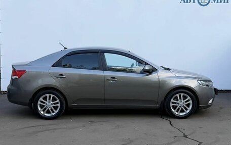 KIA Cerato III, 2010 год, 884 000 рублей, 4 фотография