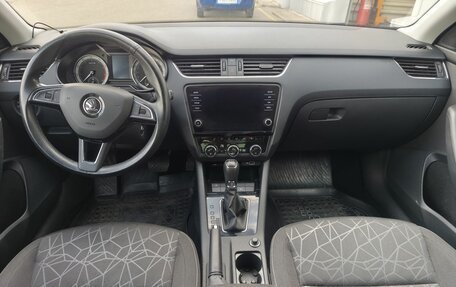 Skoda Octavia, 2020 год, 2 400 000 рублей, 10 фотография