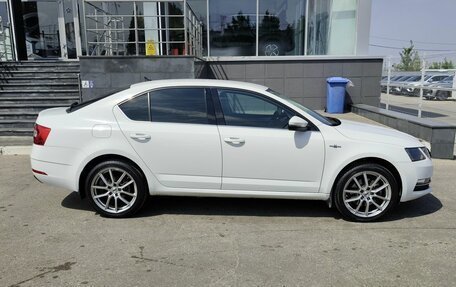 Skoda Octavia, 2020 год, 2 400 000 рублей, 4 фотография