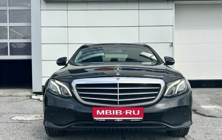 Mercedes-Benz E-Класс, 2018 год, 2 750 000 рублей, 2 фотография