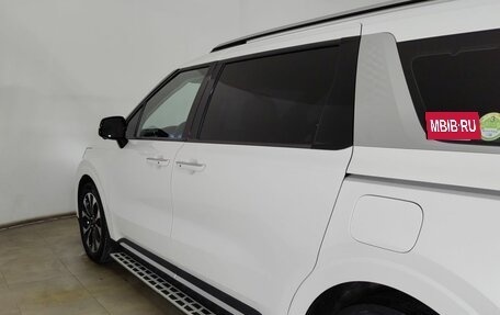KIA Carnival, 2020 год, 3 650 000 рублей, 23 фотография