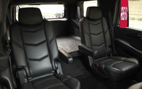 Cadillac Escalade IV, 2016 год, 3 799 000 рублей, 33 фотография