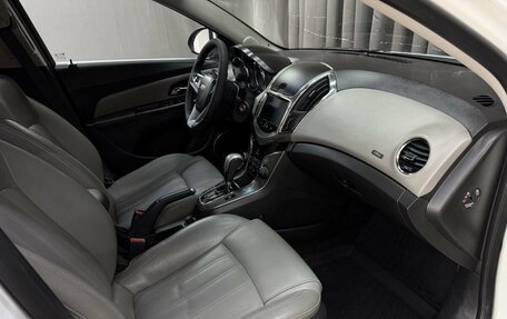Chevrolet Cruze II, 2013 год, 729 999 рублей, 13 фотография