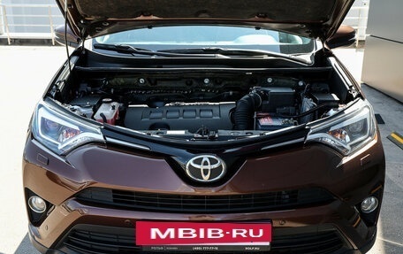 Toyota RAV4, 2017 год, 2 549 000 рублей, 10 фотография