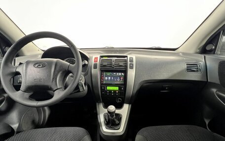 Hyundai Tucson III, 2008 год, 800 000 рублей, 13 фотография