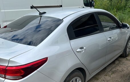 KIA Rio IV, 2019 год, 1 250 000 рублей, 2 фотография