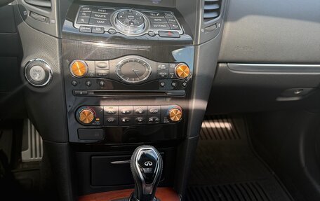 Infiniti FX II, 2012 год, 1 900 000 рублей, 9 фотография