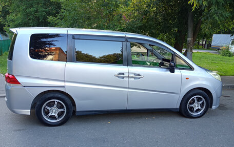 Honda Stepwgn III, 2005 год, 930 000 рублей, 2 фотография