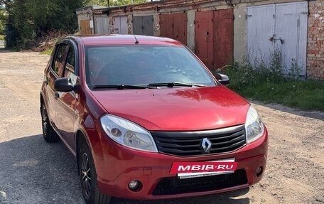 Renault Sandero I, 2011 год, 357 000 рублей, 2 фотография