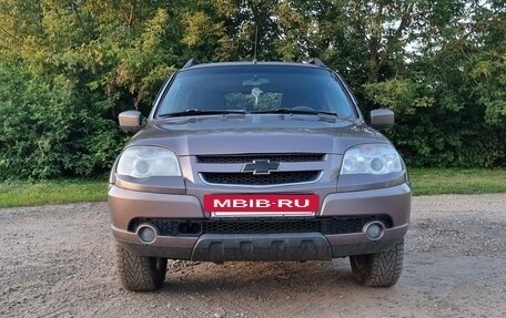 Chevrolet Niva I рестайлинг, 2016 год, 400 000 рублей, 2 фотография
