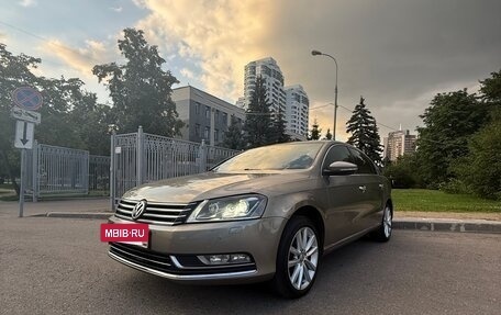 Volkswagen Passat B7, 2012 год, 1 050 000 рублей, 2 фотография