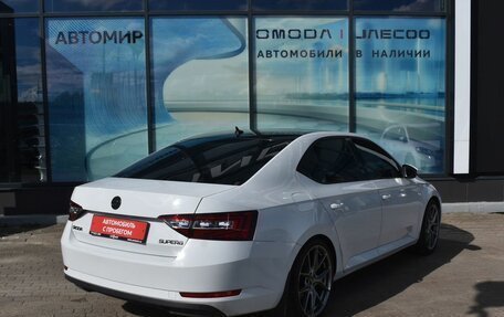 Skoda Superb III рестайлинг, 2018 год, 1 780 000 рублей, 5 фотография