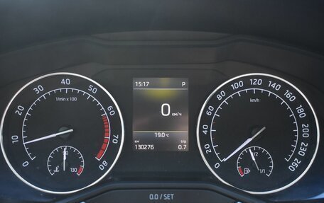 Skoda Superb III рестайлинг, 2018 год, 1 780 000 рублей, 14 фотография
