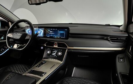 CheryExeed TXL, 2022 год, 2 045 000 рублей, 13 фотография