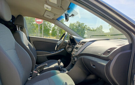 Hyundai Solaris II рестайлинг, 2016 год, 1 027 000 рублей, 15 фотография