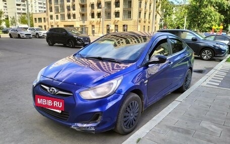 Hyundai Solaris II рестайлинг, 2011 год, 375 000 рублей, 2 фотография