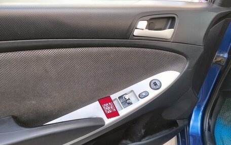 Hyundai Solaris II рестайлинг, 2011 год, 375 000 рублей, 14 фотография