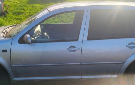 Volkswagen Golf IV, 2001 год, 179 999 рублей, 3 фотография