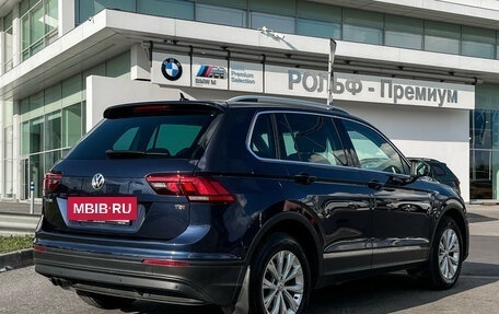 Volkswagen Tiguan II, 2017 год, 1 997 000 рублей, 13 фотография