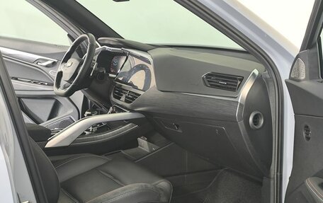 Geely Tugella FY11, 2023 год, 2 700 000 рублей, 7 фотография
