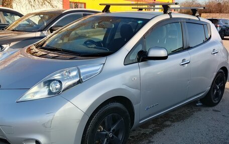 Nissan Leaf I, 2013 год, 1 300 000 рублей, 1 фотография
