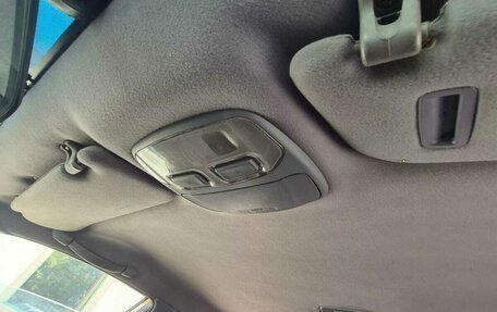 Hyundai Sonata IV рестайлинг, 2004 год, 320 000 рублей, 2 фотография