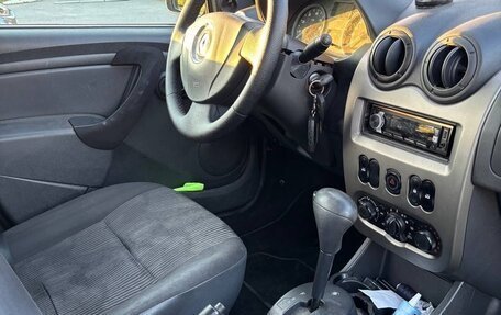 Renault Logan I, 2015 год, 440 000 рублей, 11 фотография