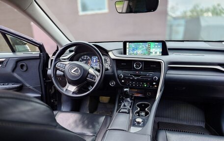 Lexus RX IV рестайлинг, 2019 год, 3 650 000 рублей, 7 фотография
