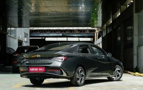 Hyundai Elantra, 2026 год, 2 390 000 рублей, 6 фотография