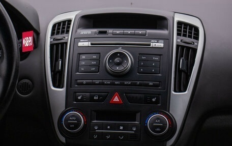 KIA cee'd I рестайлинг, 2011 год, 695 000 рублей, 16 фотография