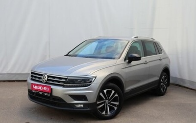 Volkswagen Tiguan II, 2019 год, 2 235 000 рублей, 1 фотография