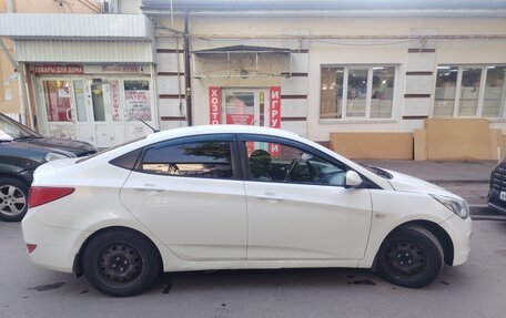 Hyundai Solaris II рестайлинг, 2014 год, 520 000 рублей, 3 фотография