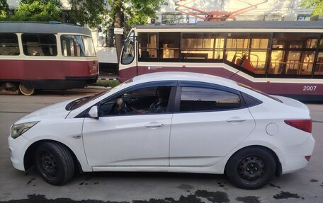 Hyundai Solaris II рестайлинг, 2014 год, 520 000 рублей, 4 фотография