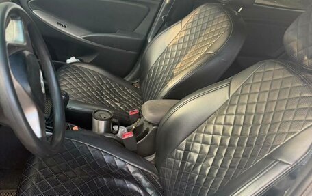 Hyundai Solaris II рестайлинг, 2014 год, 520 000 рублей, 6 фотография